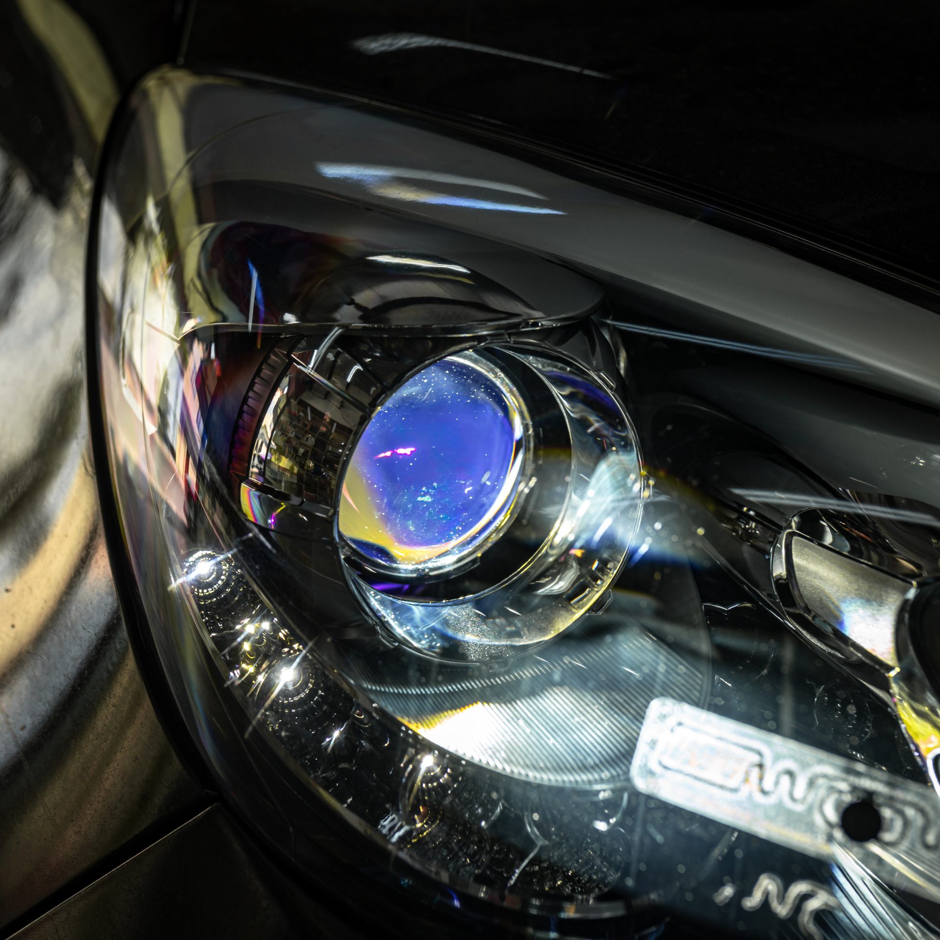 Do Den Bi Led Titan Black 20 Tai Thanh Hoa 10
