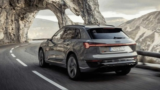 Audi Q8 E Tron 2