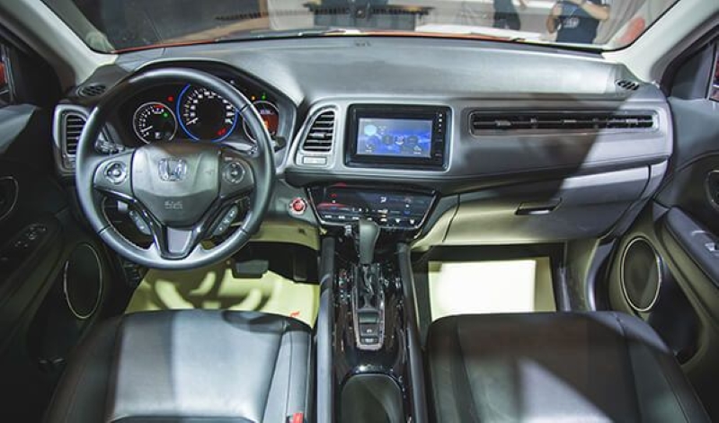 cac-doi-xe-honda-hrv-6.jpg