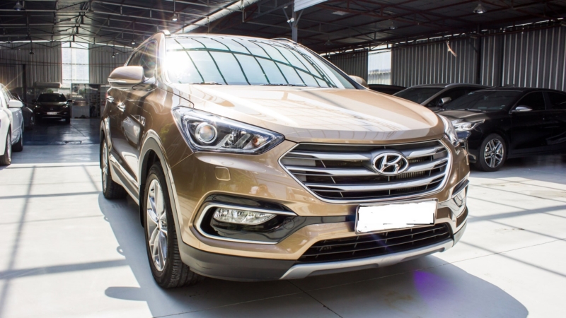 cac-doi-xe-hyundai-santafe-11.jpg