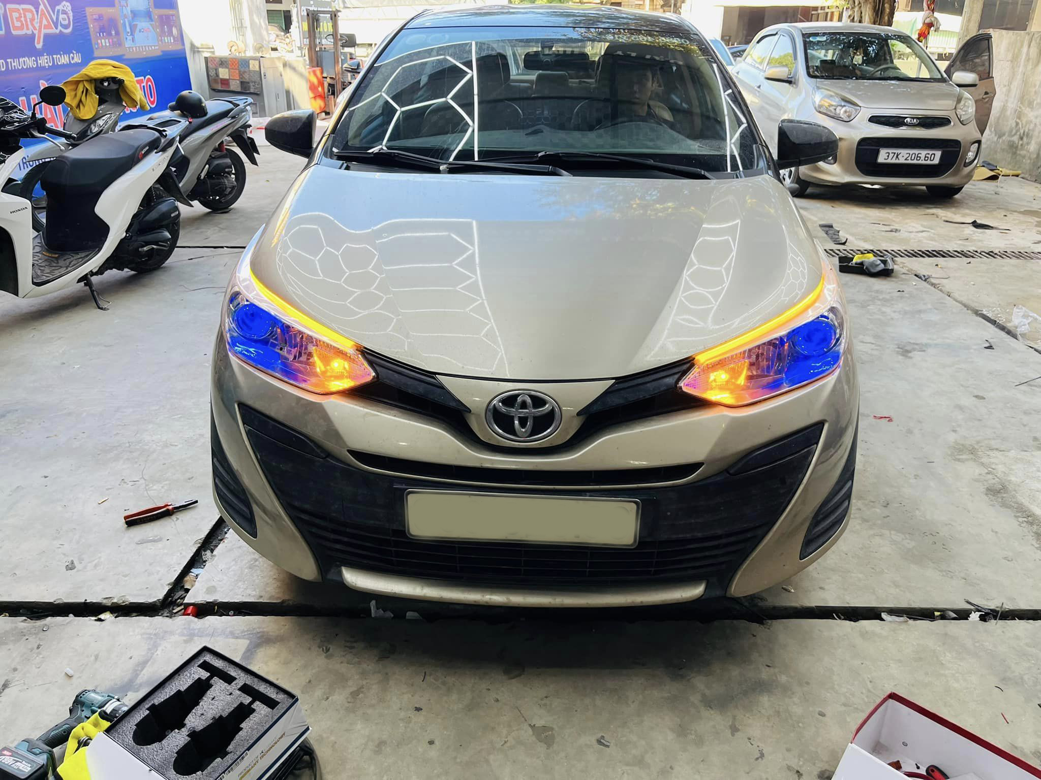 Toyota Vios Xlight V20 2023