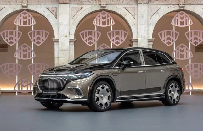 Mercedes Maybach Eqs680