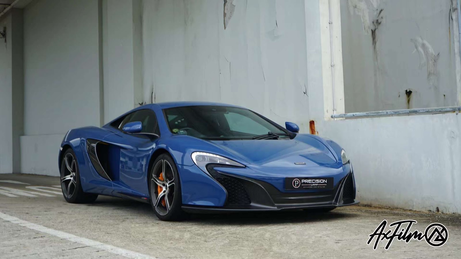 Sieu Xe Mclaren 650s Dan Ax Wrap Film Neptune Blue 2