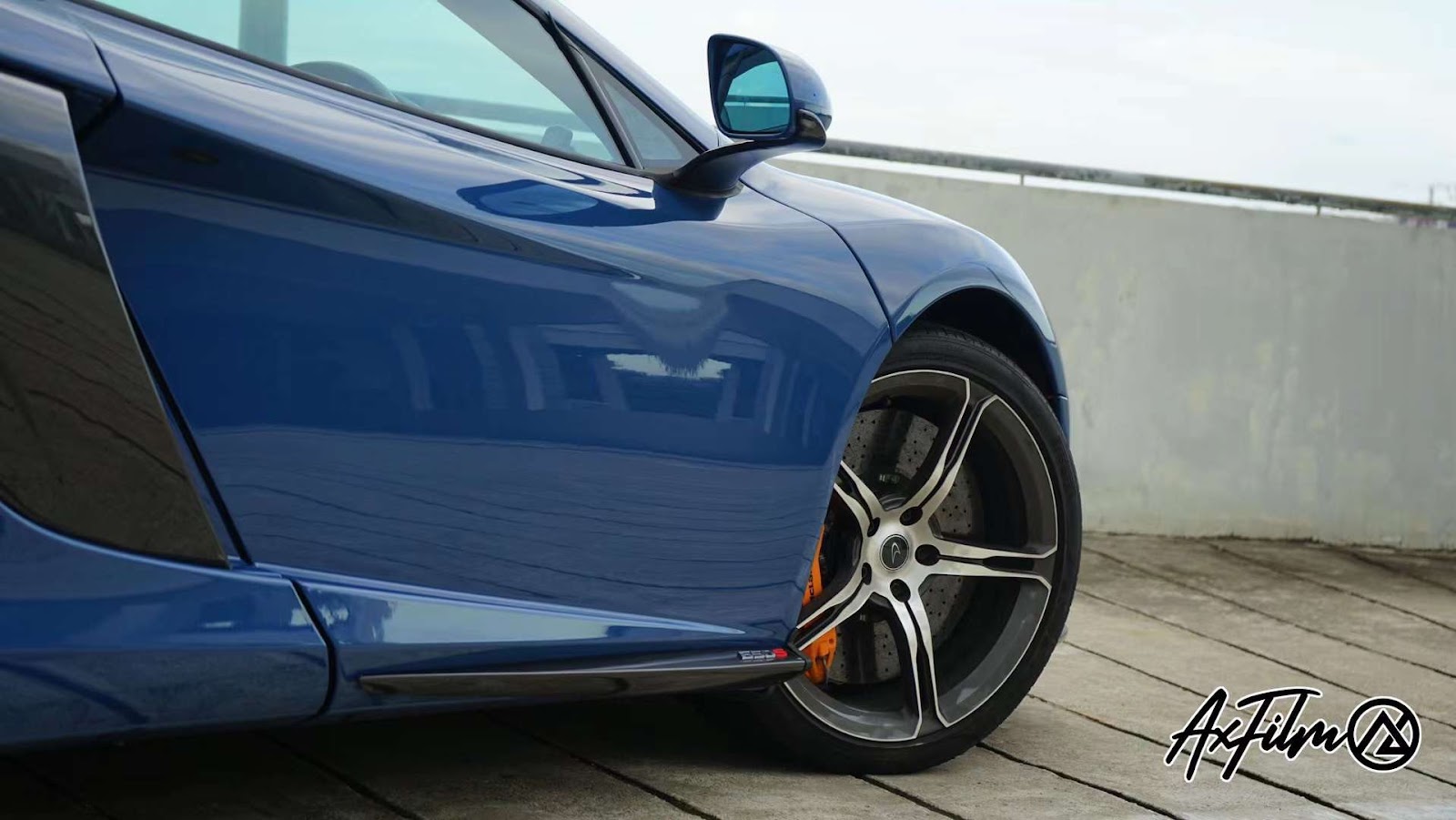 Sieu Xe Mclaren 650s Dan Ax Wrap Film Neptune Blue 4