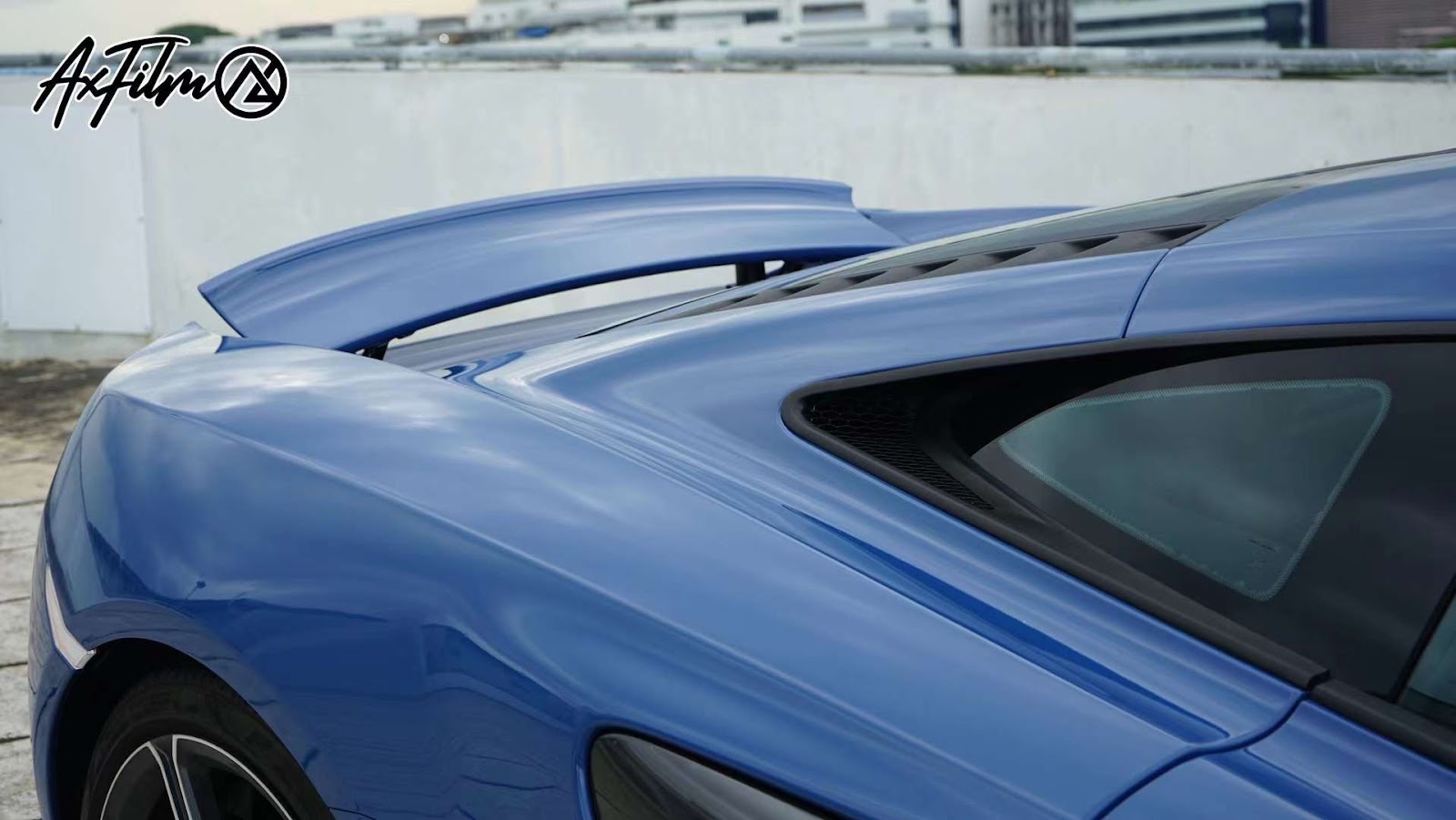 Sieu Xe Mclaren 650s Dan Ax Wrap Film Neptune Blue 5