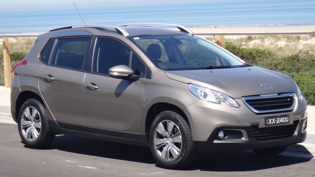 Peugeot 2008 thế hệ đầu tiên