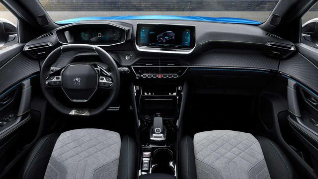 Nội thất Peugeot 2008 với nguồn cảm hứng i-Cockpit