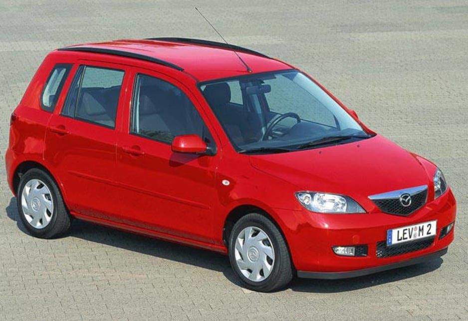 cac-doi-xe-mazda-2-2.jpg