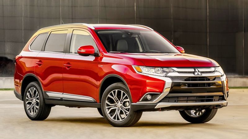 cac-doi-xe-mitsubishi-outlander-7.jpg