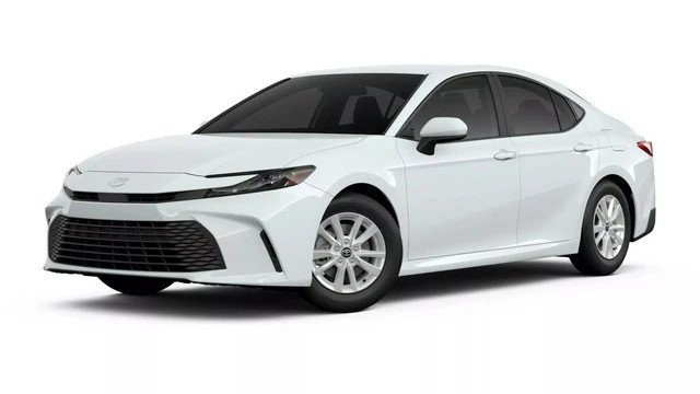 Toyota Camry Le 2025