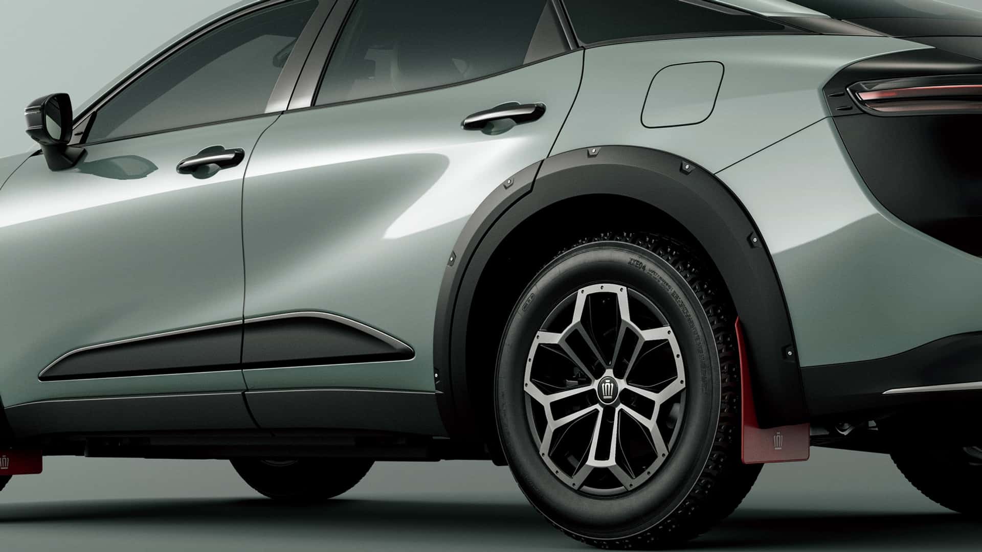 toyota-crown-crossover-landscape-2.jpg