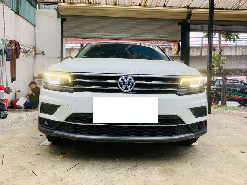 Cac Doi Xe Volkswagen Touareg 3