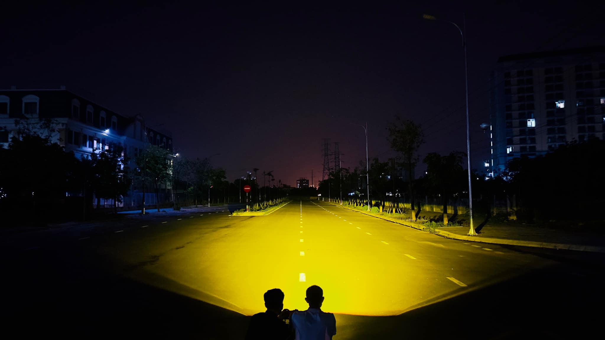 Henvvei Gt 1 Anh Sang 2