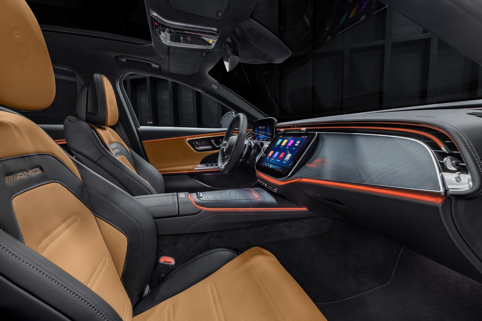 mercedes-amg-e-53-hybrid-4-matic-ra-mat-6.jpg