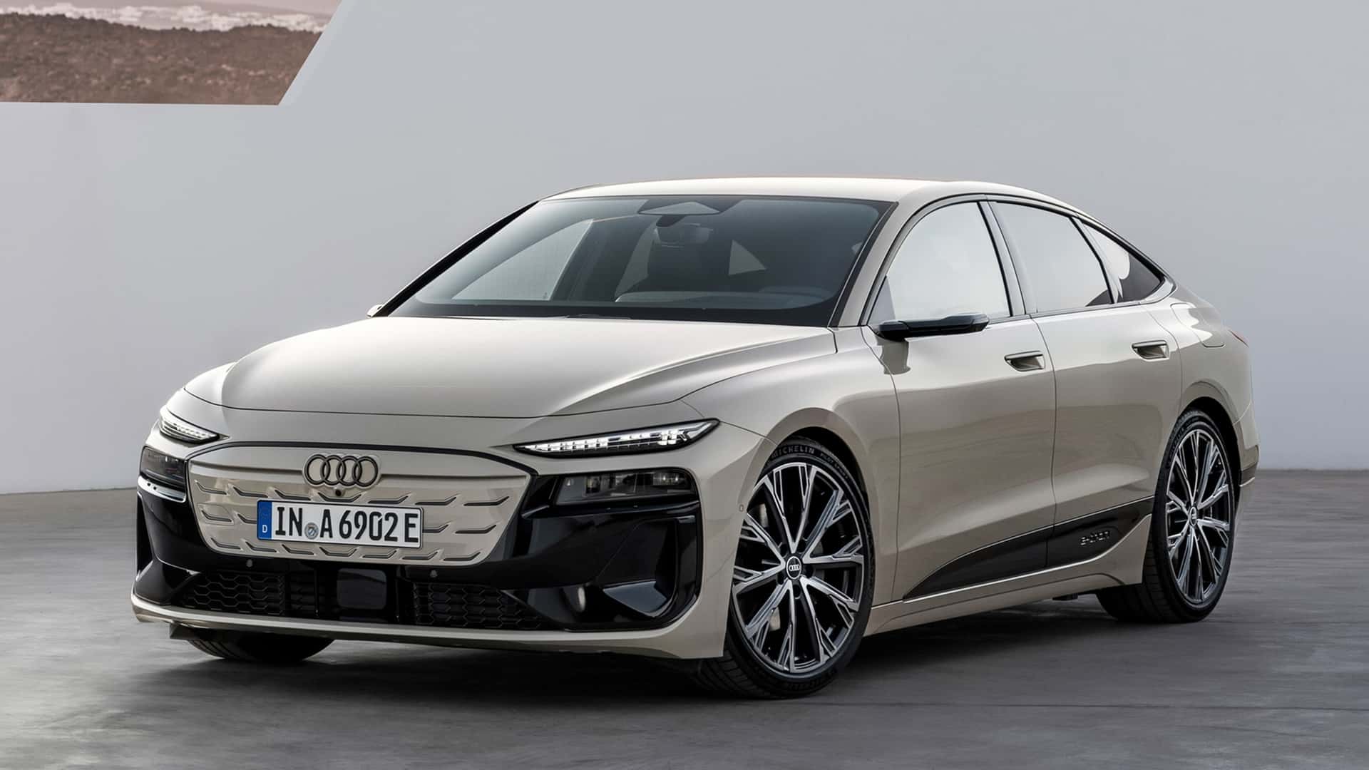 Audi A6 Sportback E Tron 2