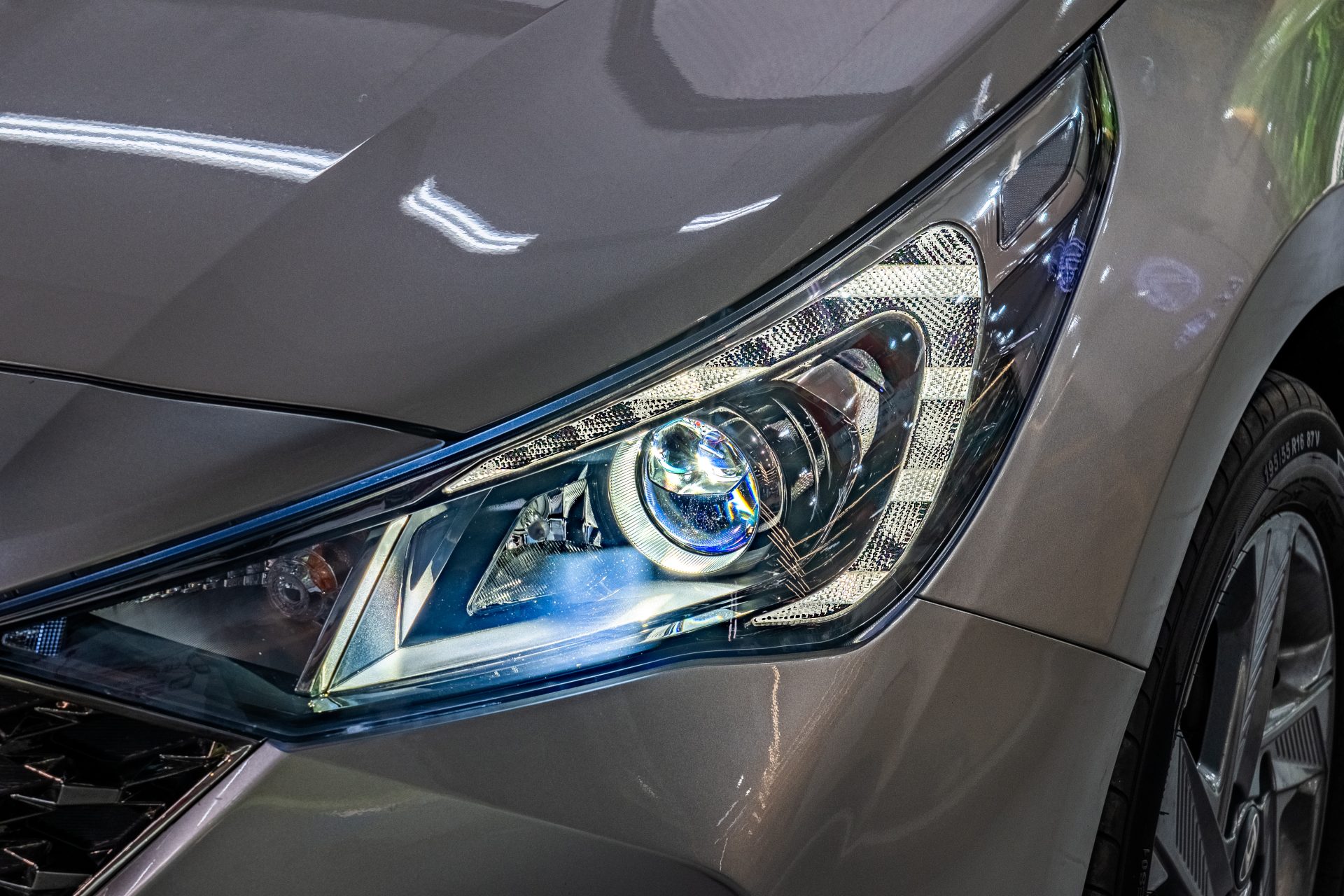 Hyundai Accent Do Den Bi Led X Light 911 Va NaoEvo S8 Pro 14