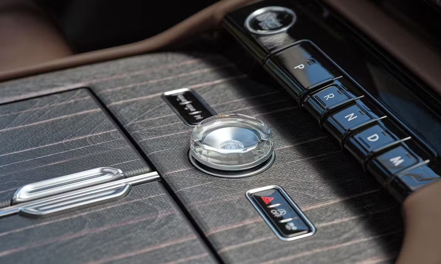 Lincoln Navigator 2025 6