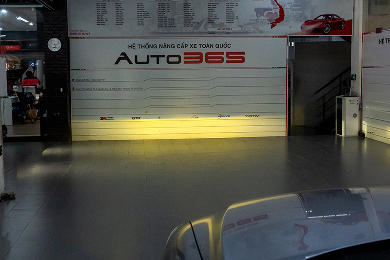 Mazda Do Den Bi Gam Xlight F10 20 2024 5
