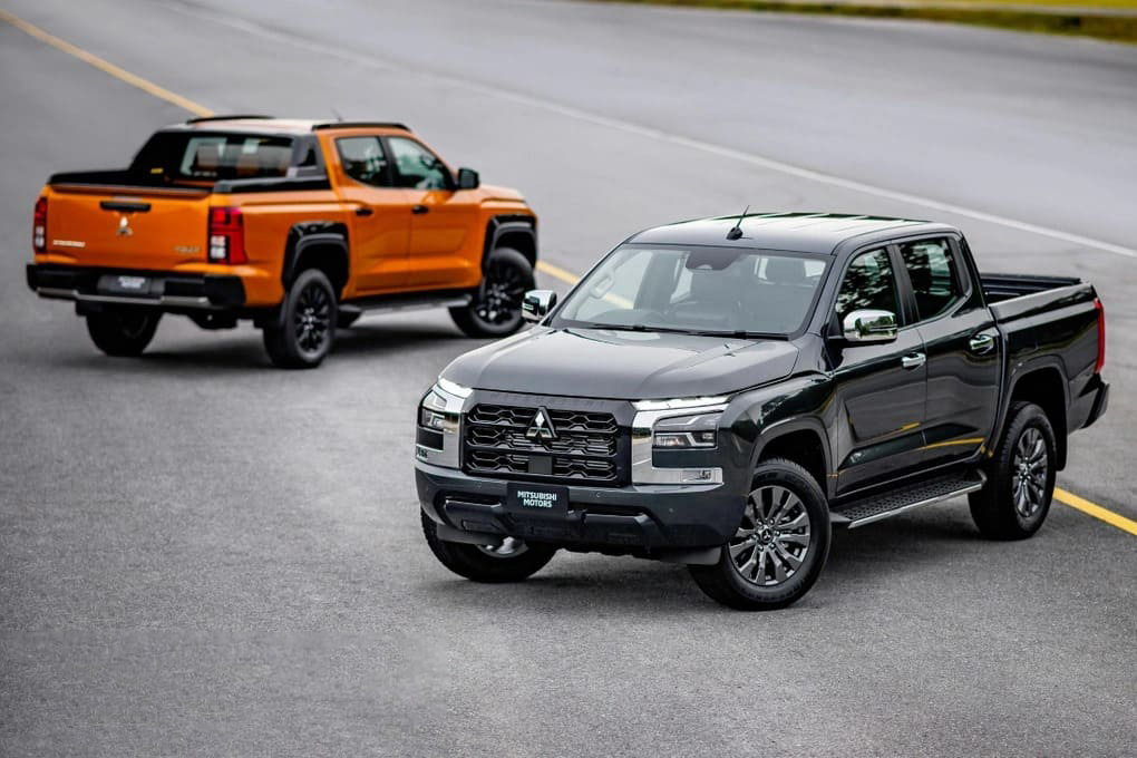 Mitsubishi Triton 2