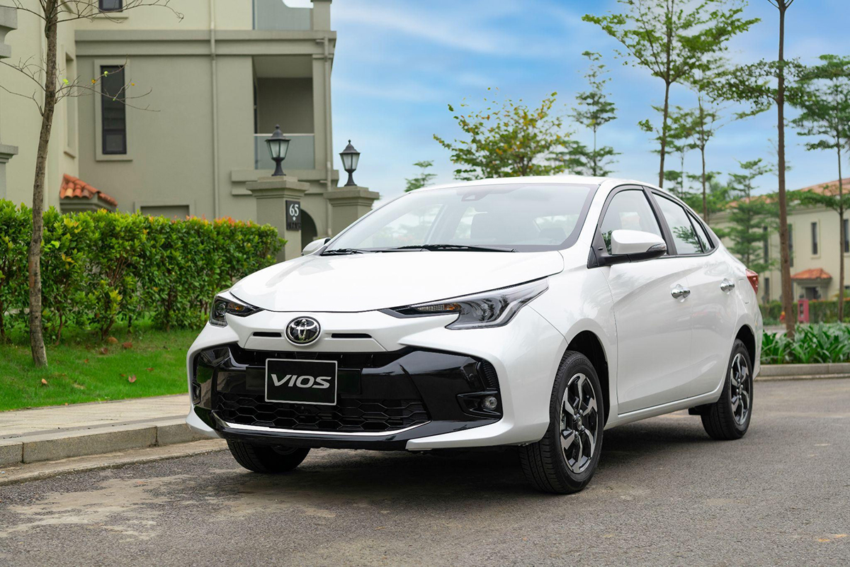 sedan-co-b-van-giu-duoc-suc-hut-rieng-biet-1.jpg