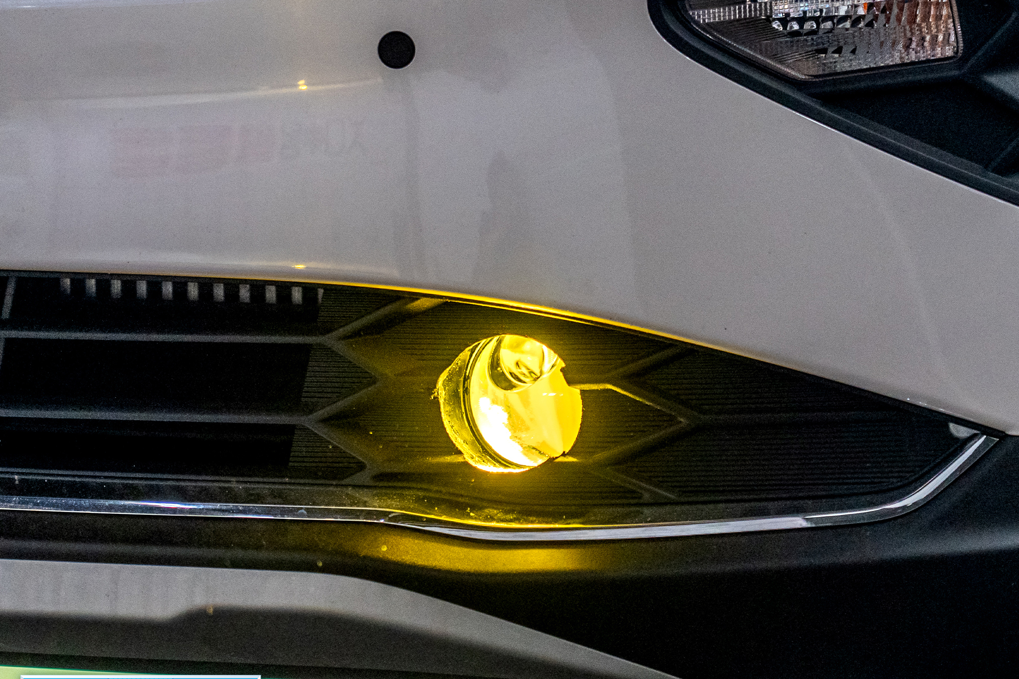 HYUNDAI CUSTIN F10 Pro 1