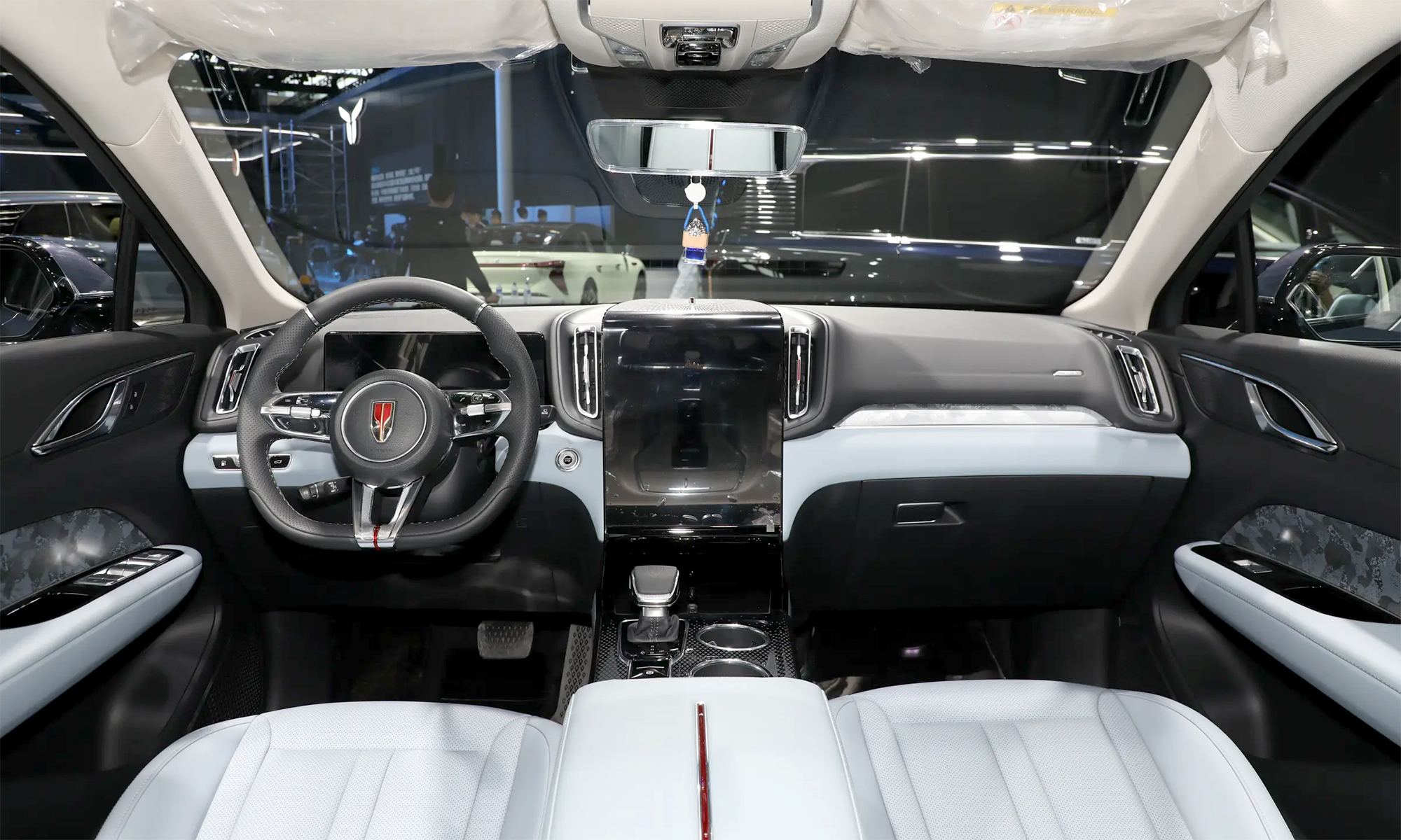 Hongqi HS3 OHEV 2024 2