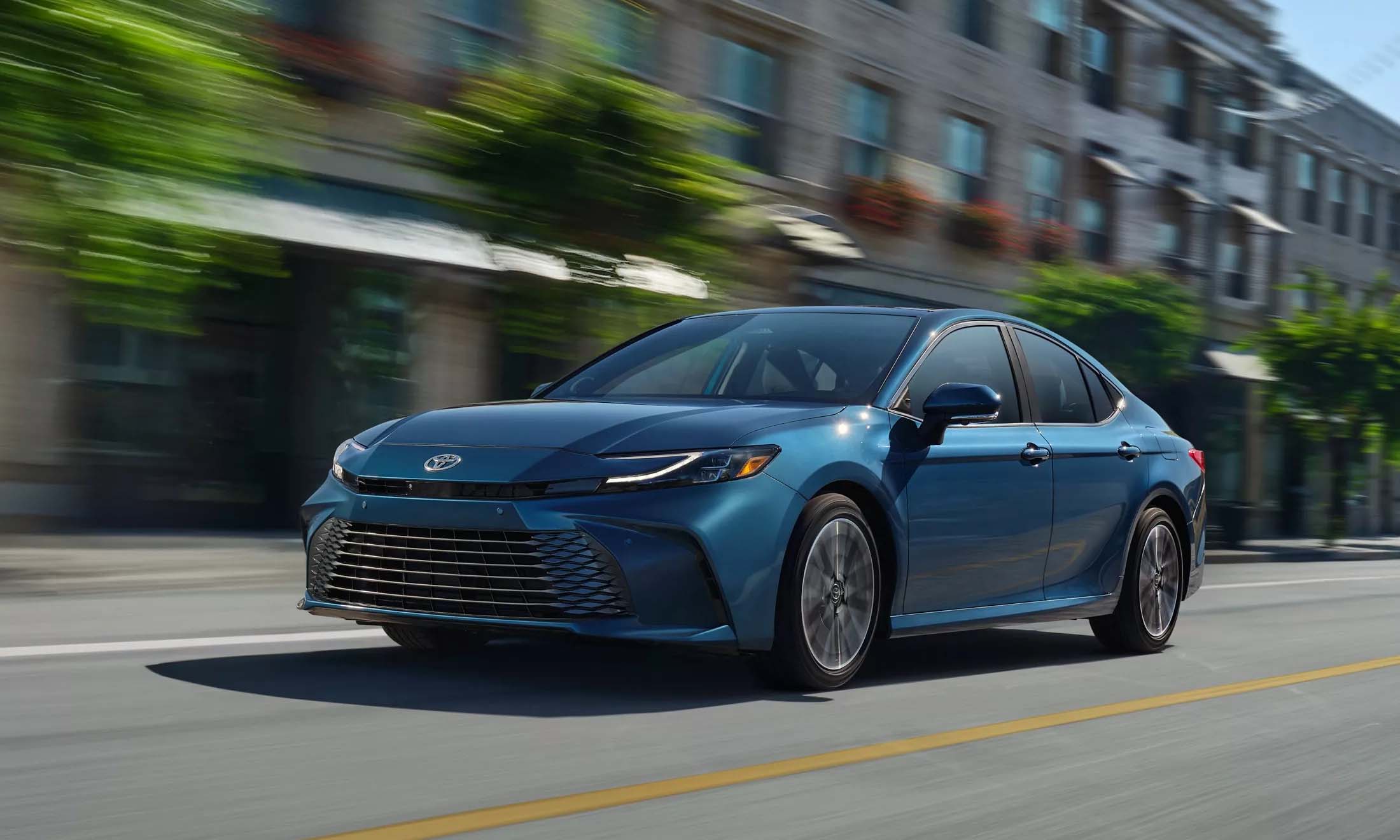 Toyota Camry 2025