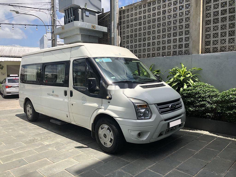 Cac Doi Xe Ford Transit 11