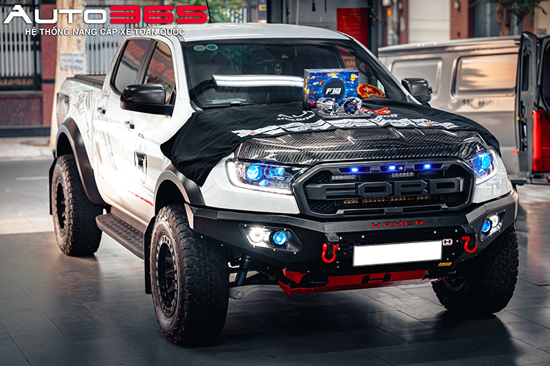 ford-raptor-moi-nen-trang-bi-nhung-gi-7.jpg
