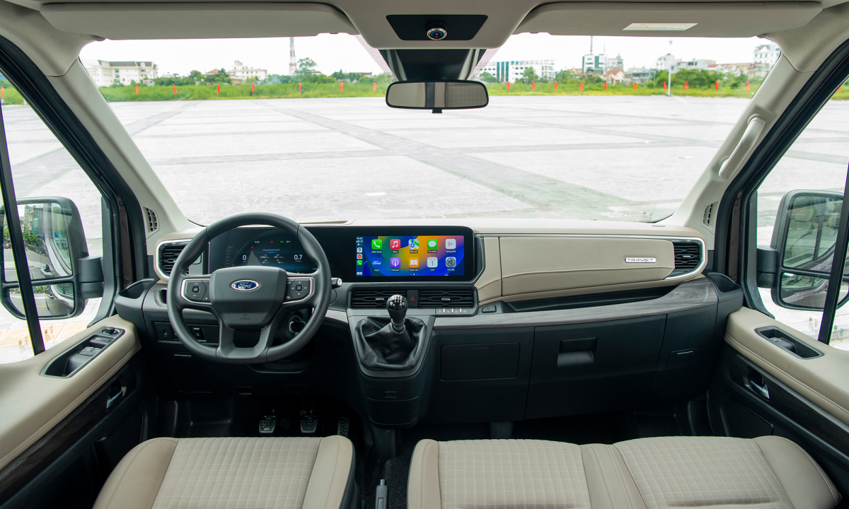 Ford Transit 2024 5