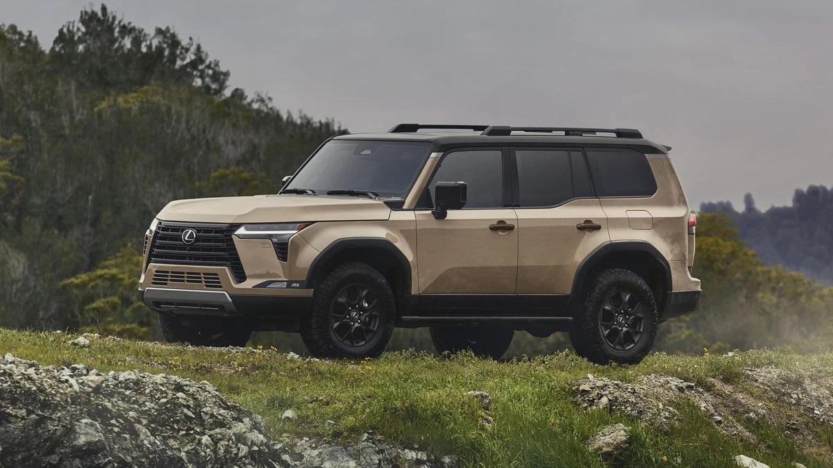 Lexus GX 2024 1