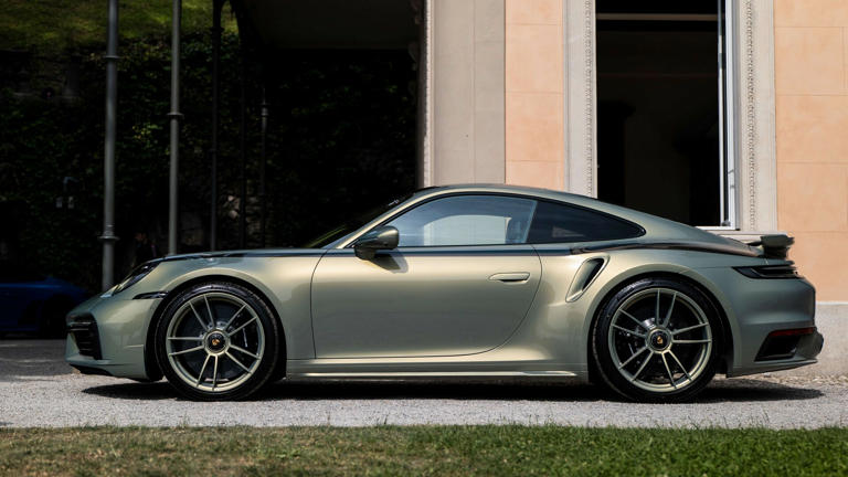Porsche 911 Turbo S Urban Bamboo 4