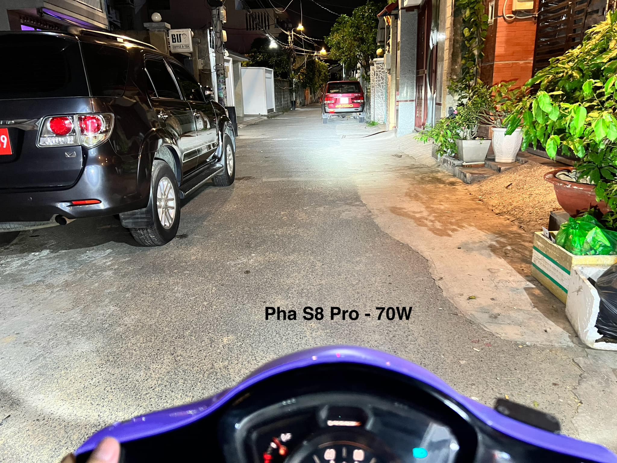 Tong Hop Hinh Anh Lap Bong Led Naoevo Tren Xe 3