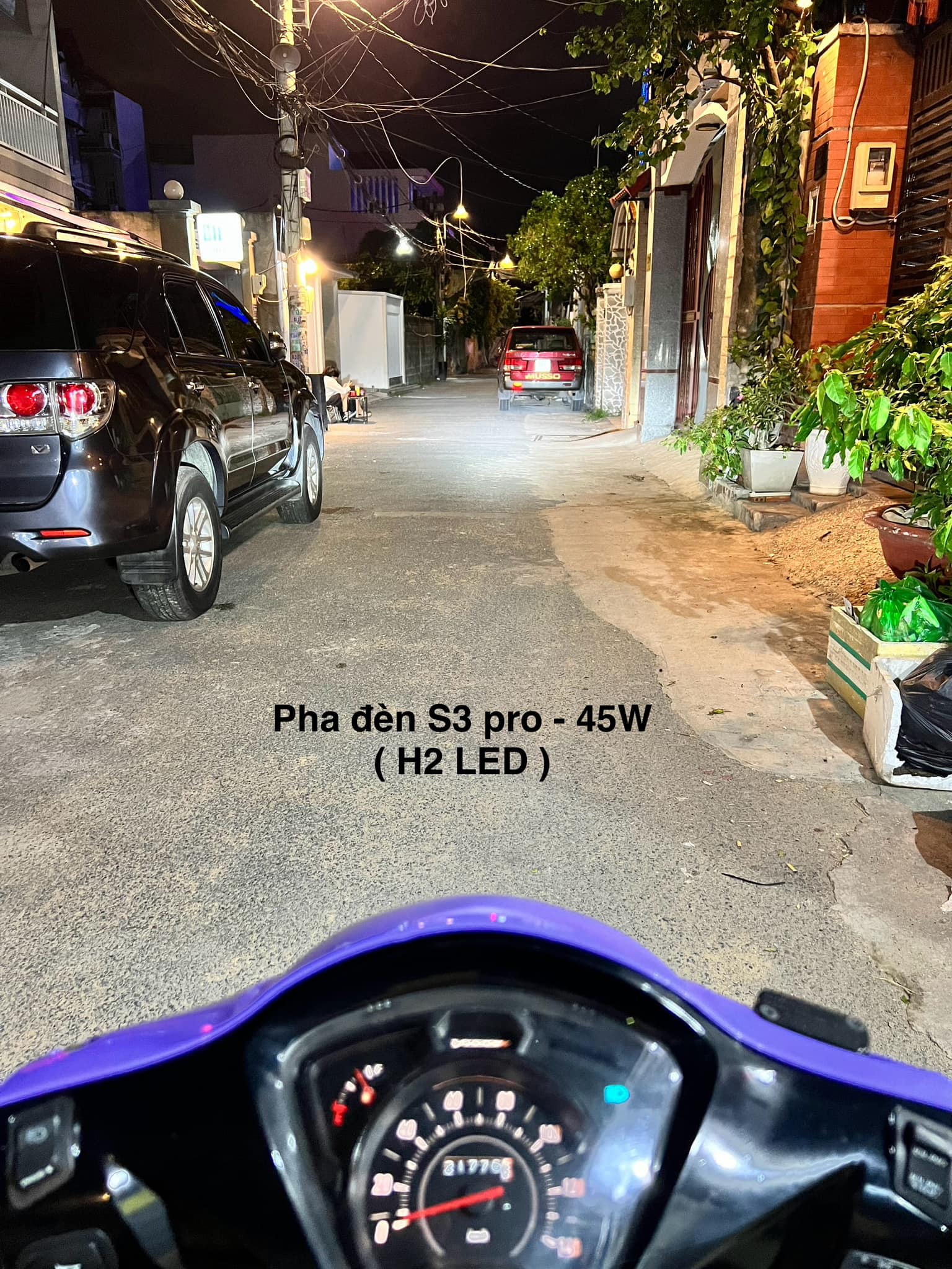 Tong Hop Hinh Anh Lap Bong Led Naoevo Tren Xe 4