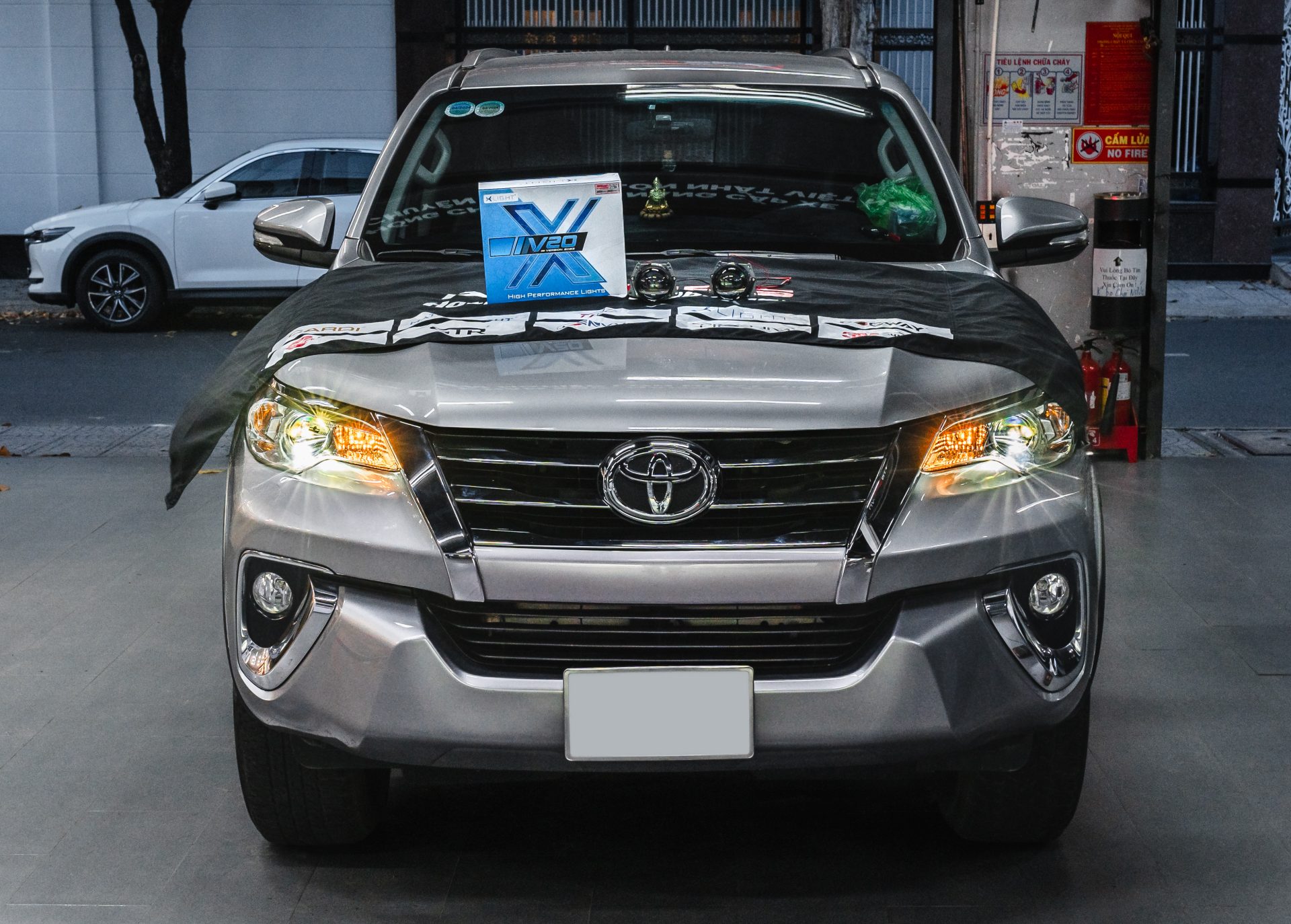Do Den Toyota Fortuner Thanh Hoa 11