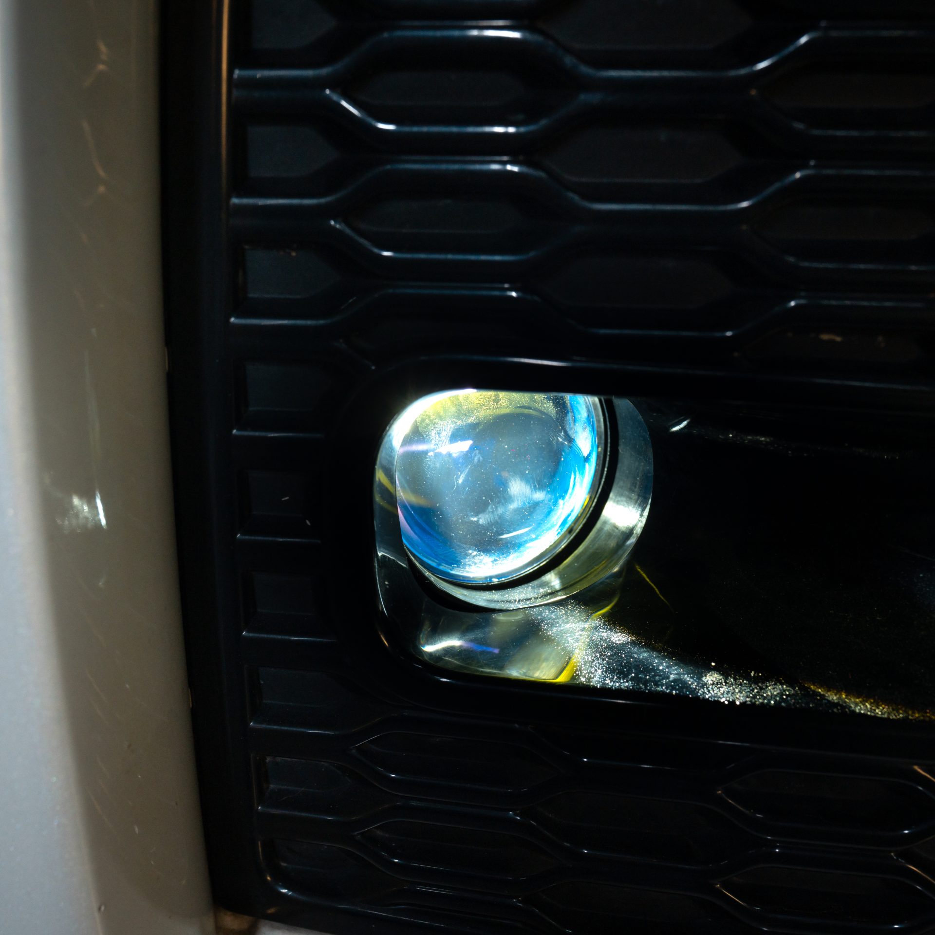 Do Den Toyota Fortuner Thanh Hoa 16
