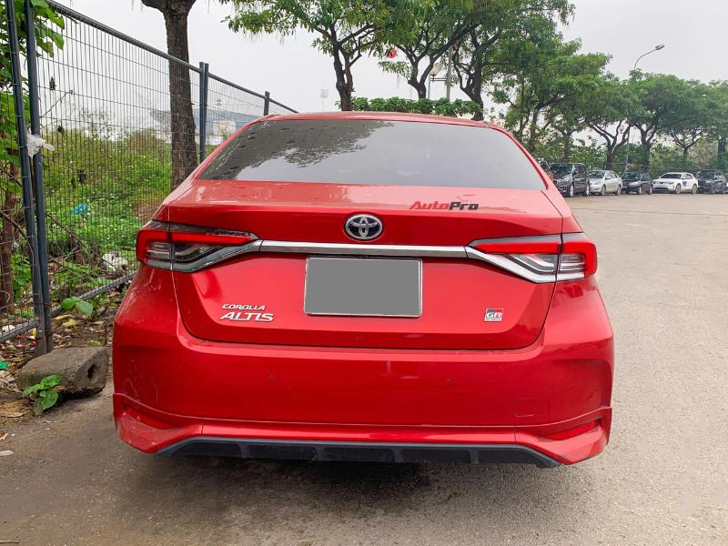 Toyota Corolla Altis Phien Ban GR Sport 3