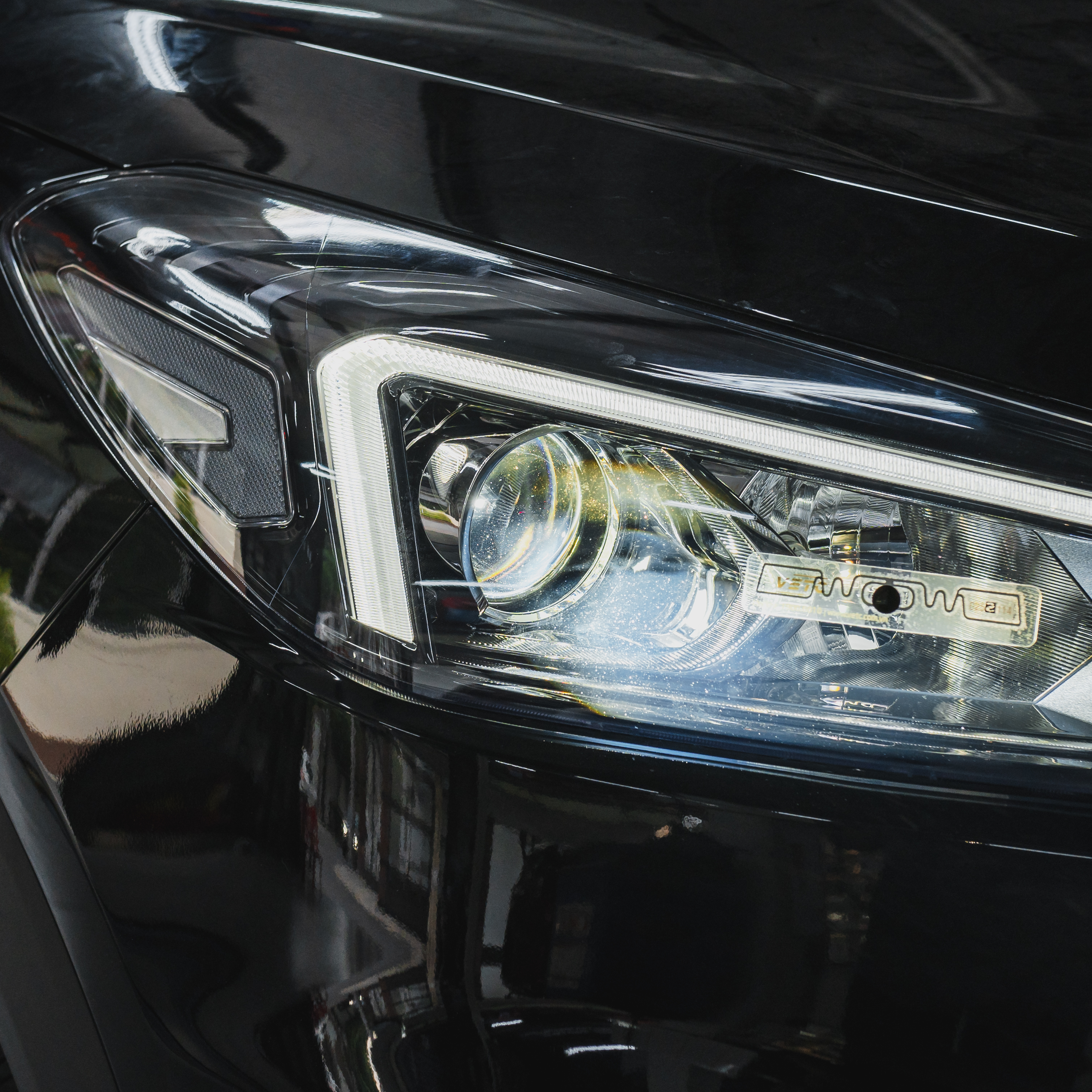 Do Den Bi Led X Light V30 Ultra 2023 7