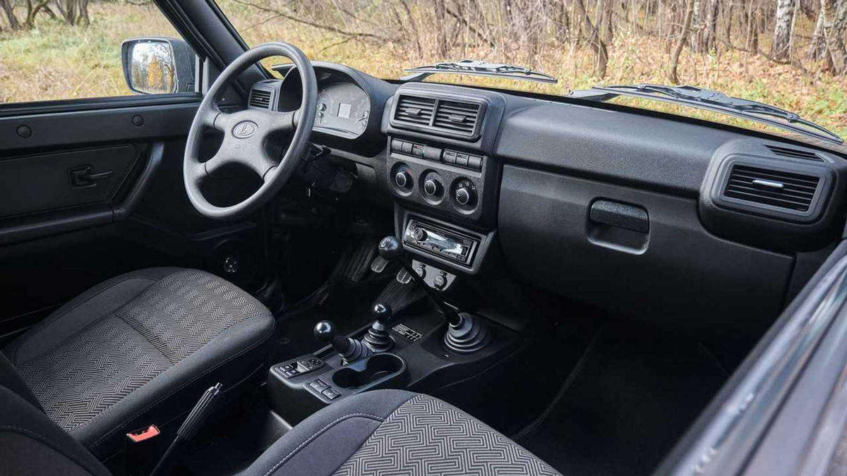 Lada Niva Legend 2025 6
