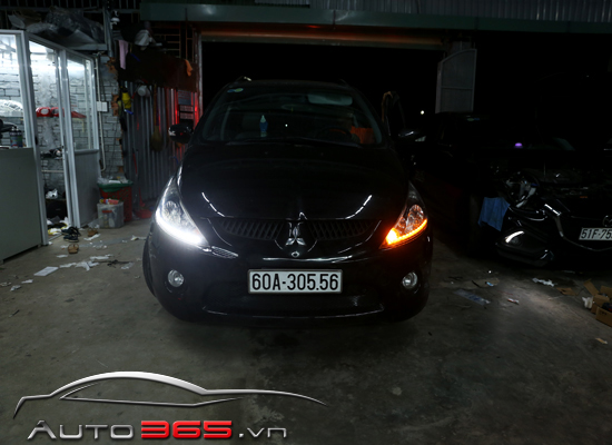 Độ đèn mitsubishi grandis Sài gòn