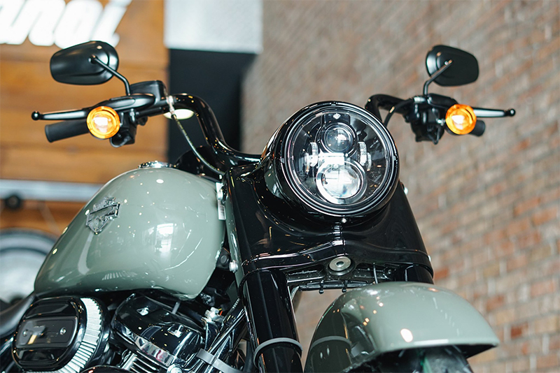 Độ đèn cho Harley Davidson