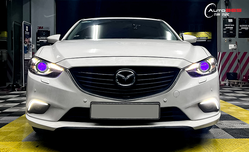 Mazda 6 lắp Titan Platinum Plus 9+3 5000K