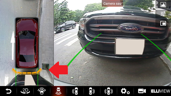 Màn hình camera360 của Elliview S4 với cảm biến đỗ xe. 